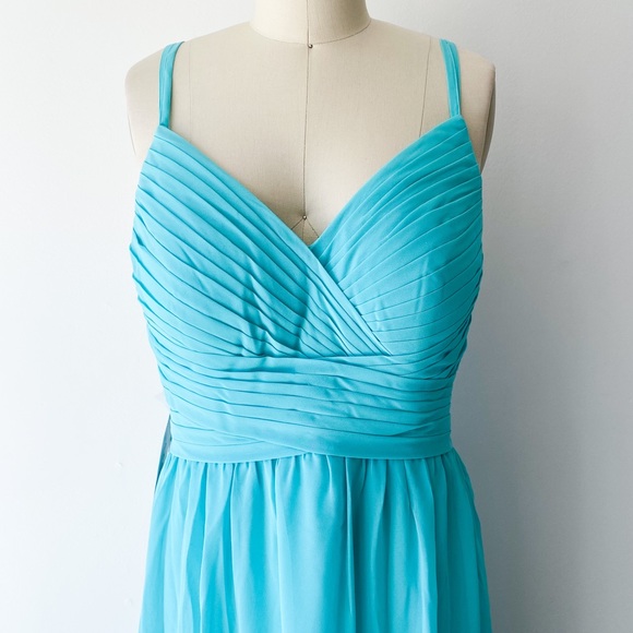 Azazie • NWT Blake Style Bridesmaid Dress • C - Picture 2 of 10